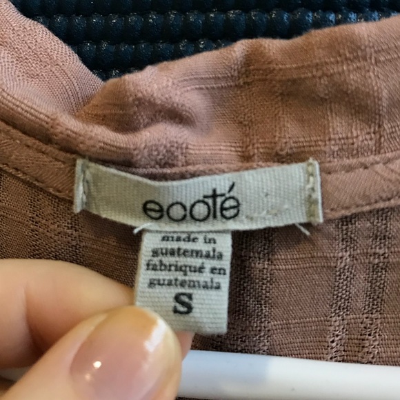 Urban Outfitters Ecote Lace Up blouse - Picture 3 of 4